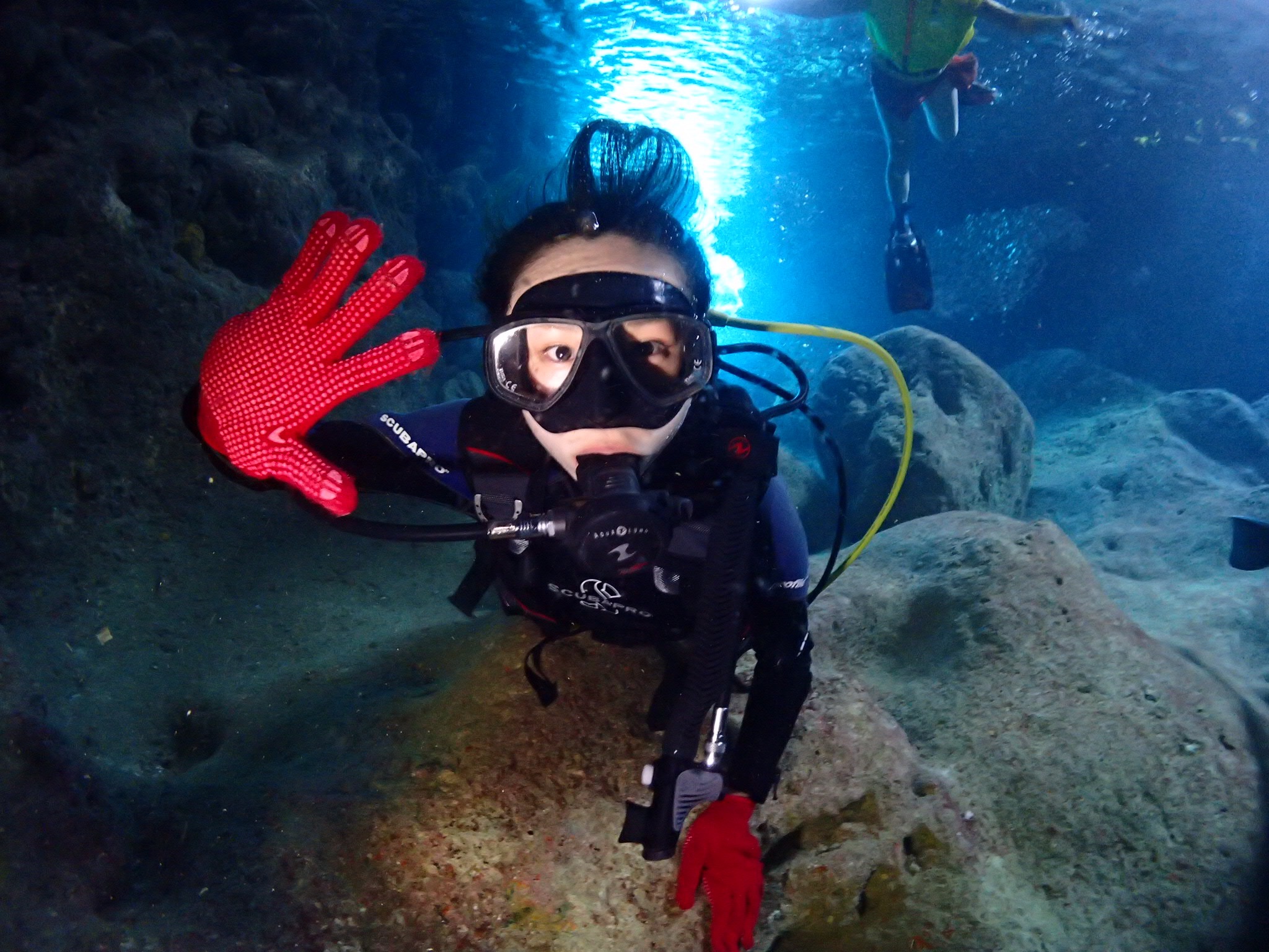 ボートで体験ダイビング 伊良部島 下地島にあるその日のベストポイントにご案内します 水中写真プレゼント 初心者歓迎 宮古島ダイビングリゾートreef じゃらん遊び体験