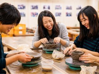 初めてでも大丈夫。笑いながら自然と形になっていきます。