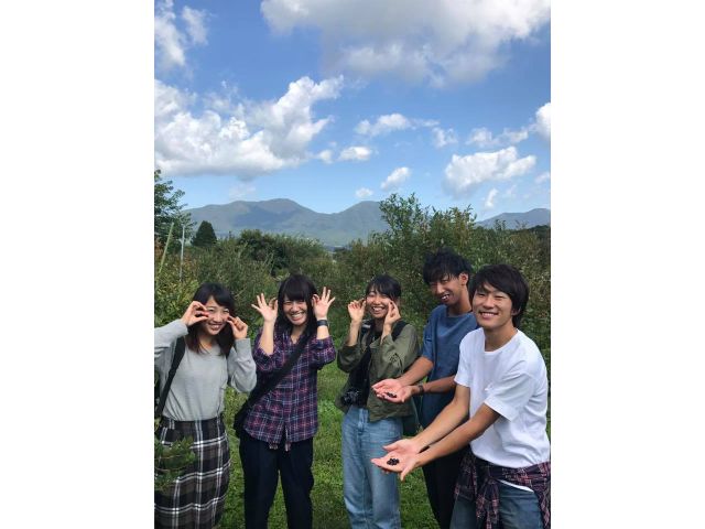 年 時間無制限 食べ放題 蒜山の太陽をいっぱい浴びて育ったブルーベリー狩り 蒜山高原カルチベート観光ブルーベリー園 じゃらん遊び体験