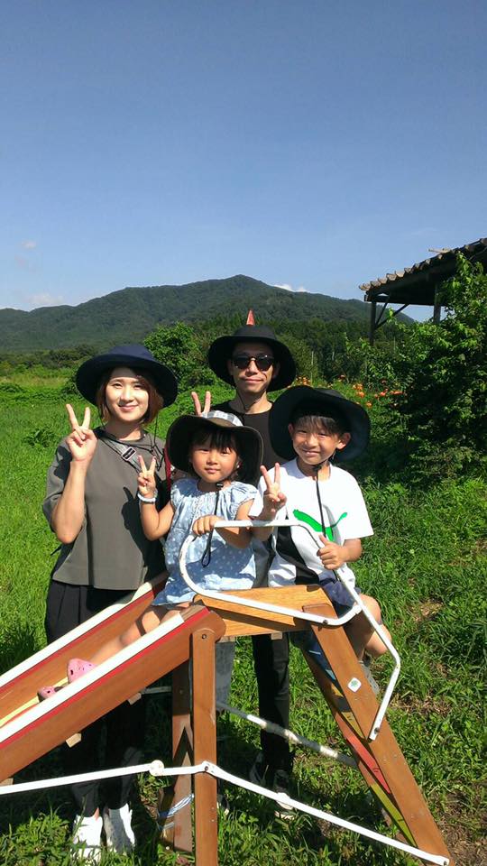�厩�R�̒��ŐH�ׂ�u���[�x���[�͊i�ʂł���
