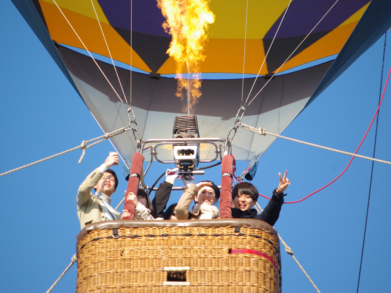 ���͂̂���o�[�i�[���I