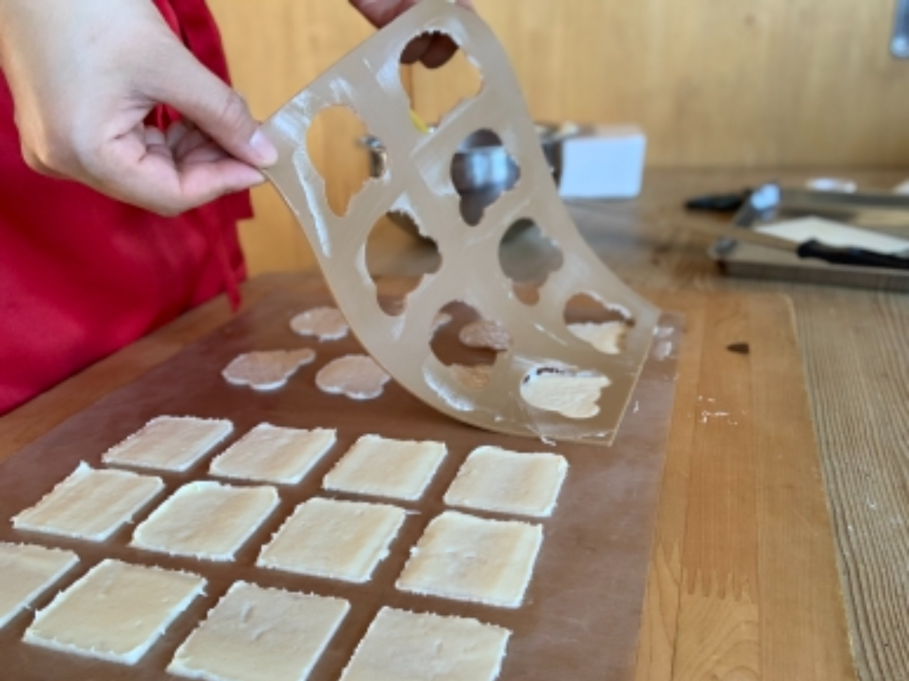 型を外します。