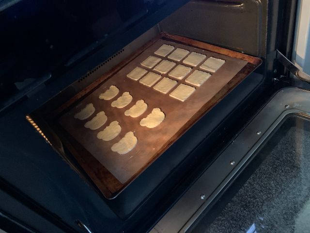 オーブンで焼きます。