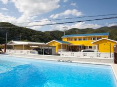 バリアフリー設計の施設でダイビング可能なプールも併設!ビーチまで徒歩30秒で楽々体験ダイビング(^^♪