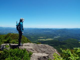 烏ヶ山のビューポイントです 絶景が目の前です!!