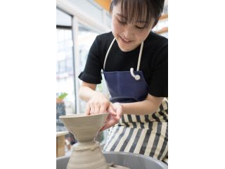 電動ろくろ体験,初めての方でも大丈夫です。