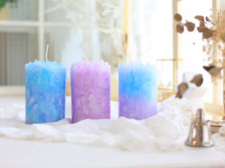 作ったブロックをお友達と交換するとよりカラフルなキャンドルに