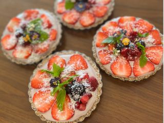 オーガニックイチゴのタルト。レッスンのケーキは変わることもあります。ご予約の際にお伝えします。