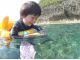 カラフルなお魚にエサやり体験もできるので子供たちも大興奮です!