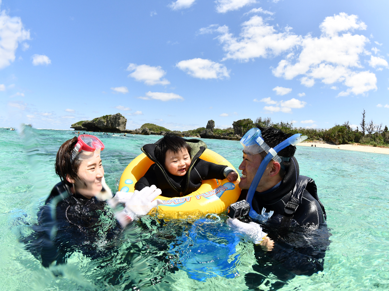 1΂Qł̂Ŏq̊Cfr[ɍœKȃANeBreBłI