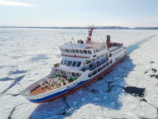 大迫力!流氷砕氷船おーろら