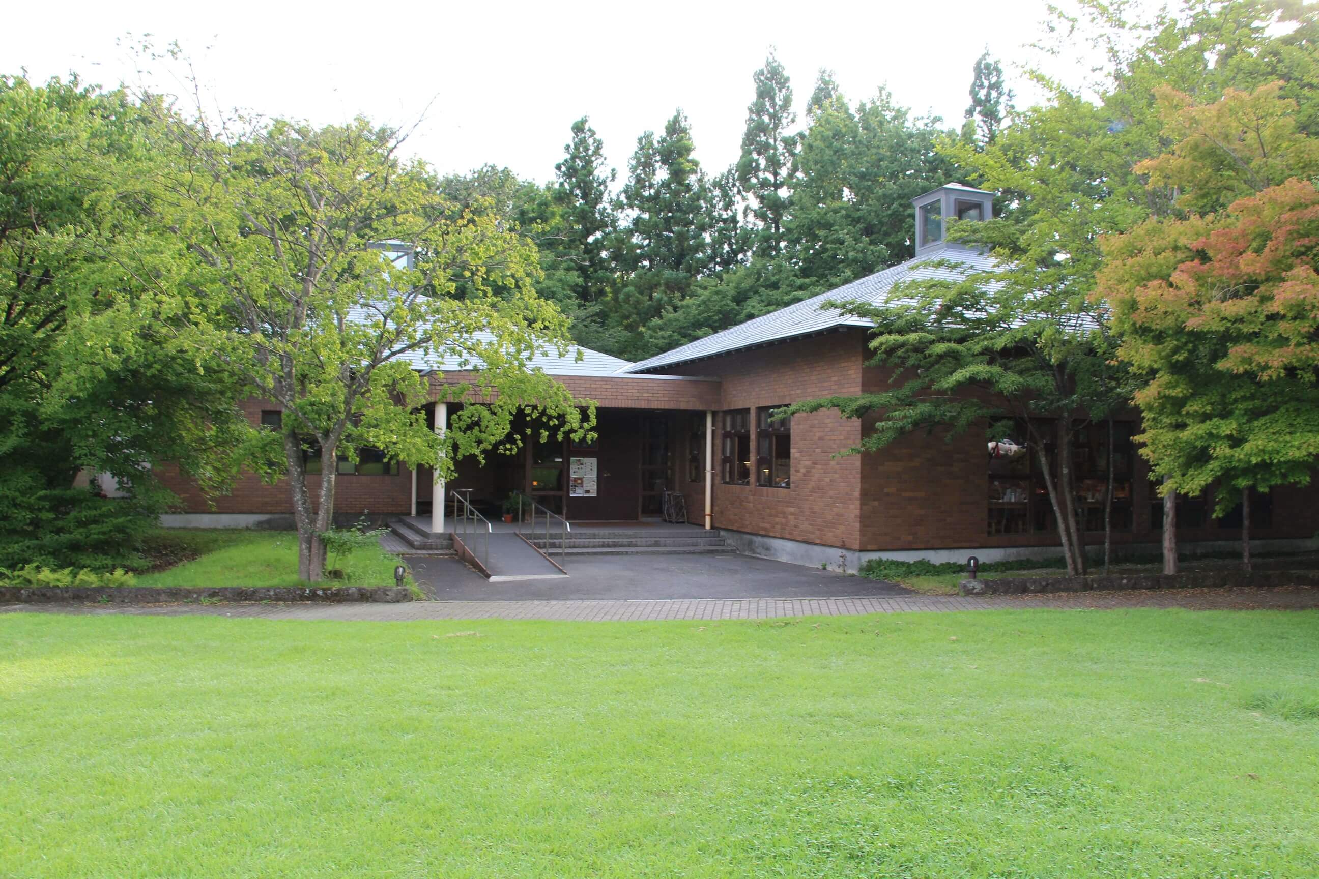 ayOρBzeGsi[ߐ{̕~nɂ܂B