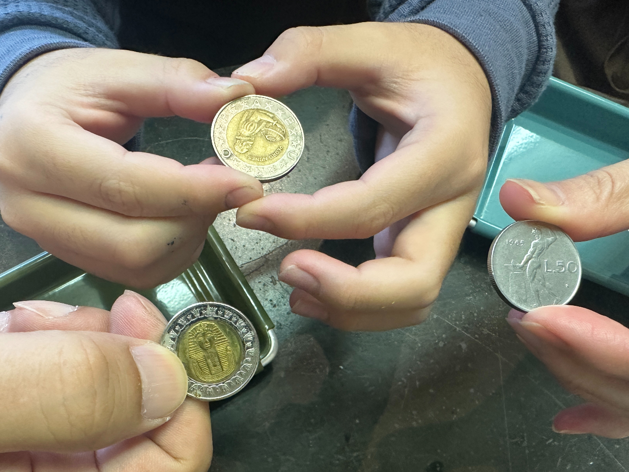 年代、国、デザインでお気に入りのコインを1枚チョイス!