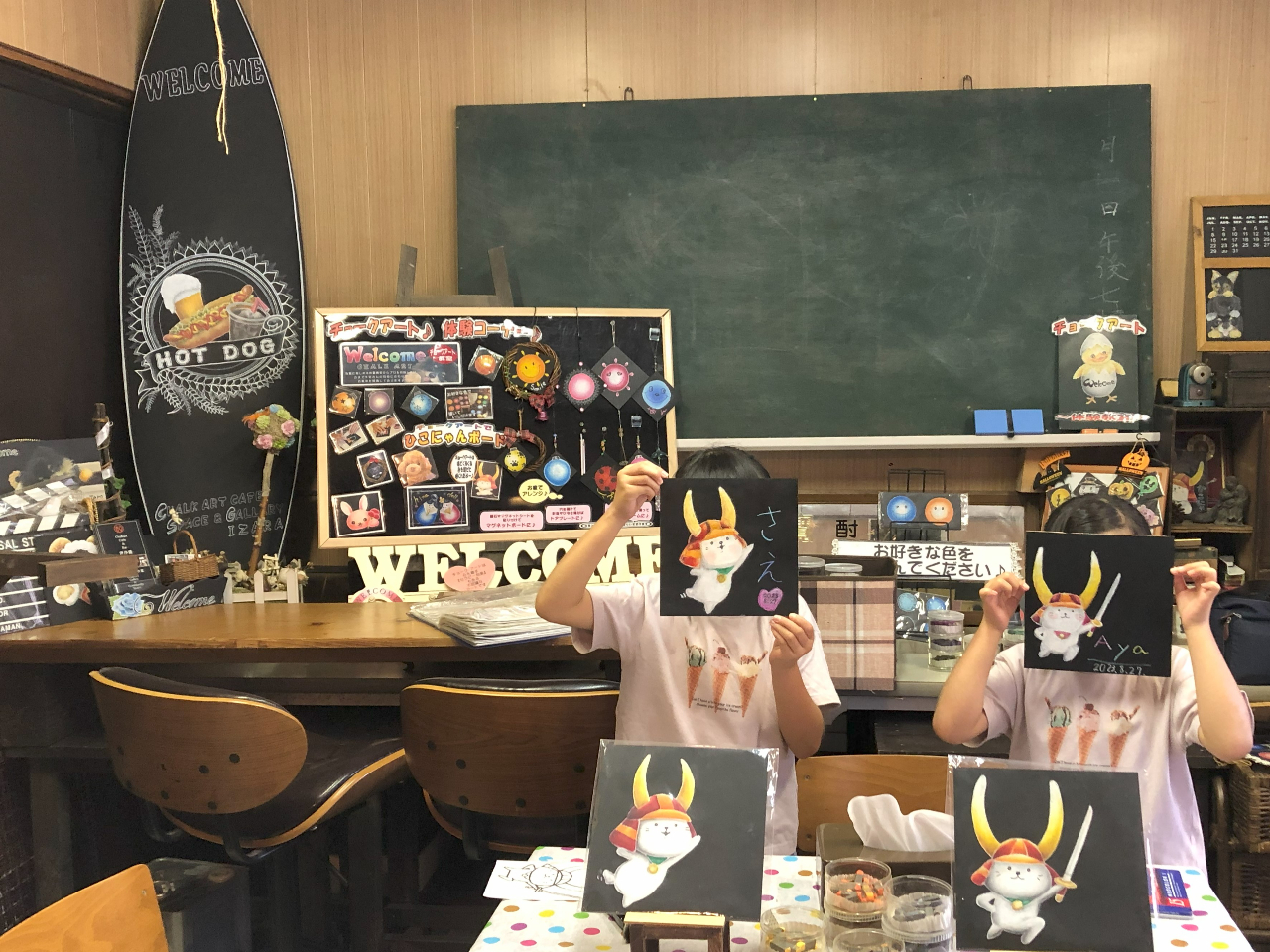 別館「はなれ家」はグループ様やご家族向け、ペットも同伴OK!ゆっくり過ごしていただけるレンタルスペースです。付き添いされたい方にもおすすめの体験スペースです。