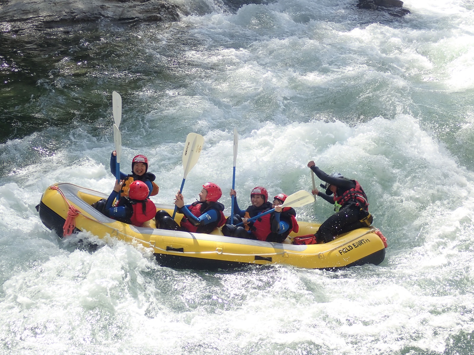 ツアー写真無料プレゼント♪真夏のラフティングツアー!!のプラン詳細
