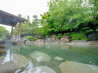 【庭の湯】心酔の湯(女性露天)