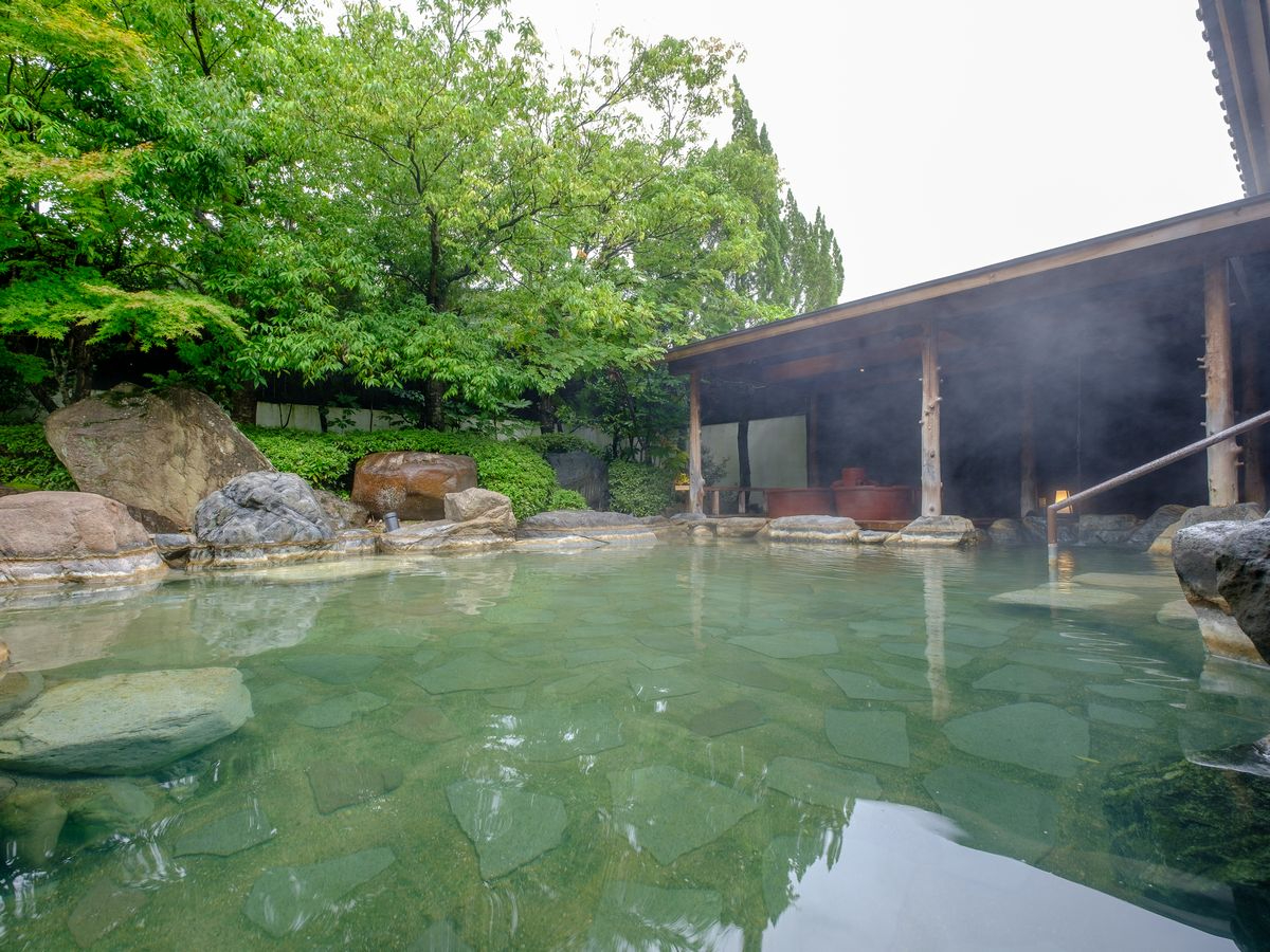 【庭の湯】心酔の湯(女性露天)