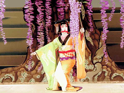 日本舞踊の舞台