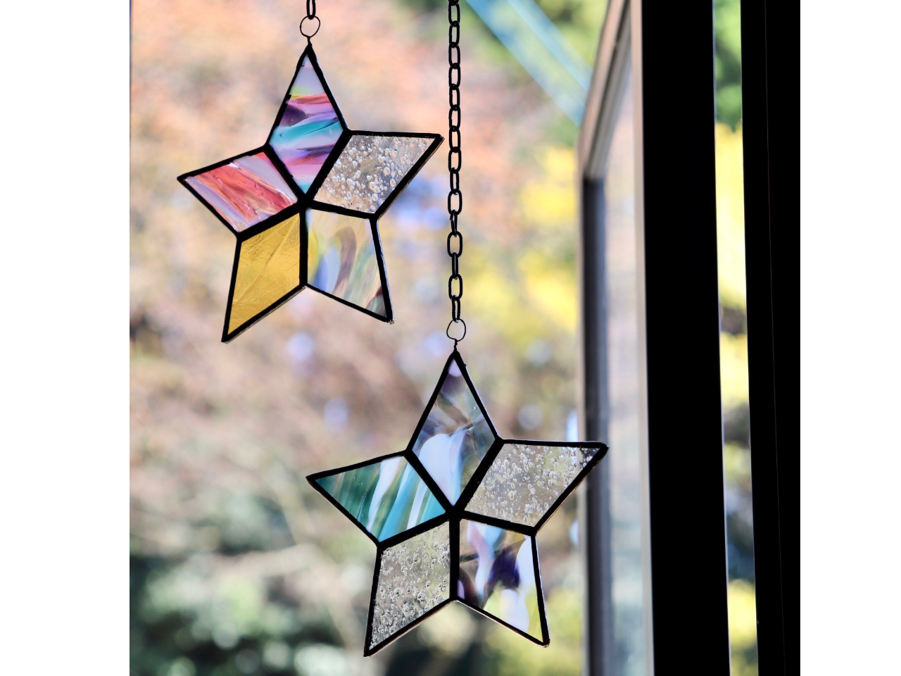 好きなガラスを5枚選んで作る星のオーナメント。