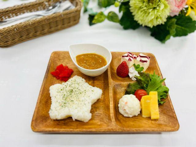 Iׂ邨ƃhNtLbYJ[@880~