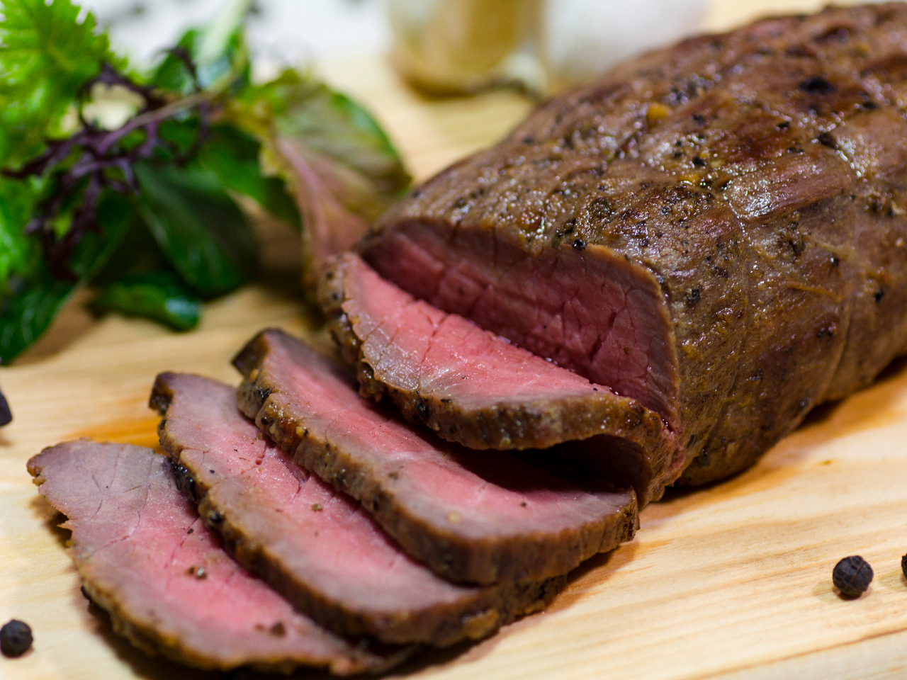 �z�e���������[�X�g�r�[�t�@����l�E���w���݈̂�l��M����ɂĂ��񋟒v���܂�