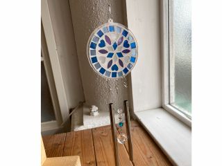 上のモザイクアート部分 下のクリスタル部分の制作体験