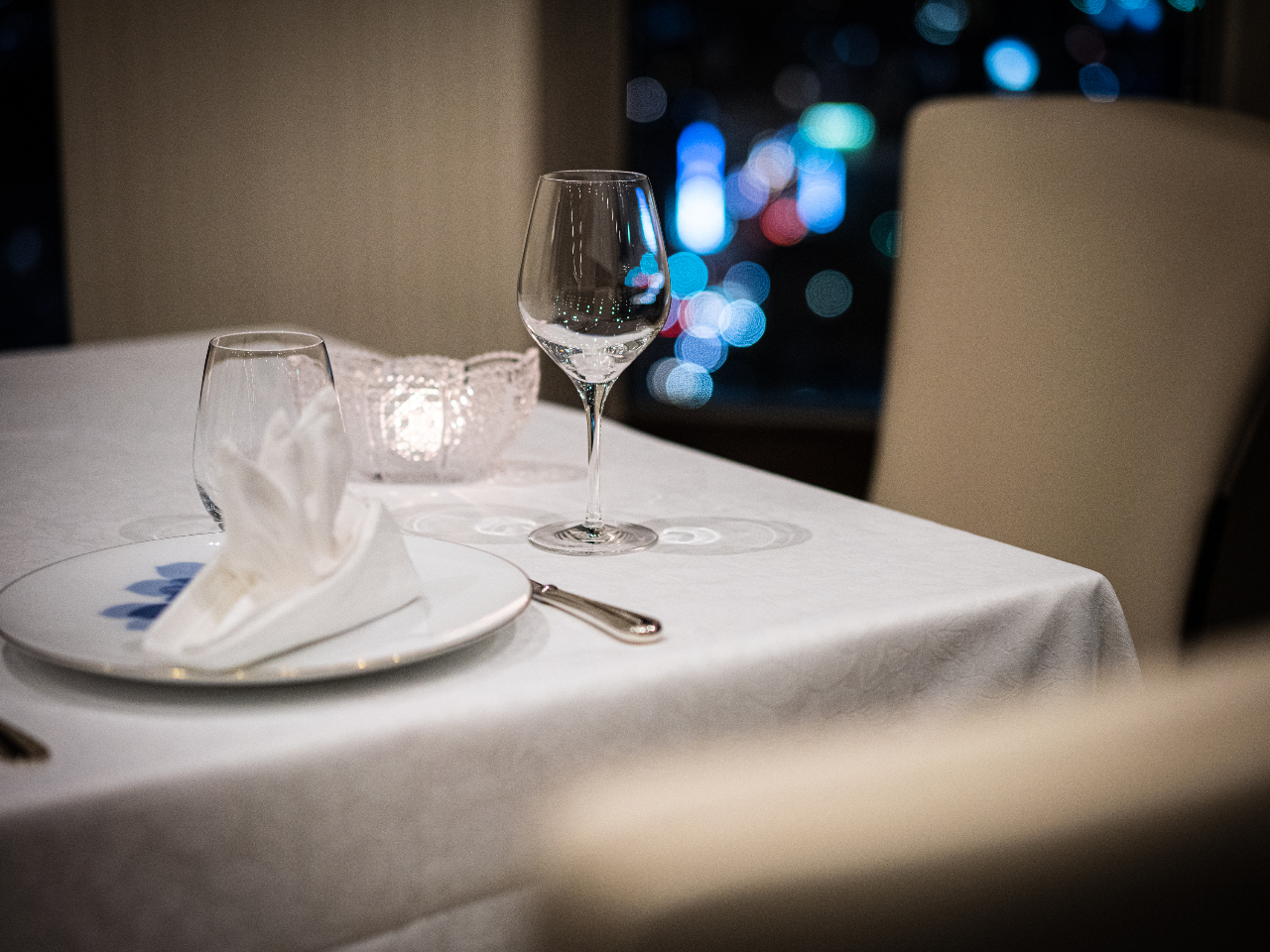 �e�[�u���Z�b�g