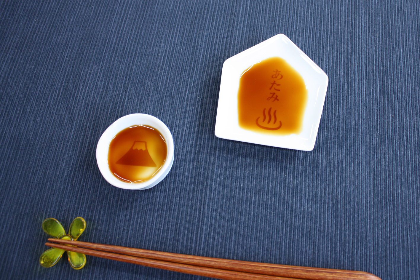 好きな小皿とシールを選ぶだけ♪