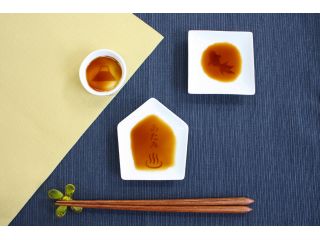 熱海駅から徒歩4分 熱海発オリジナルしょうゆ小皿 当日お持ち帰りok 醤油を入れると模様が浮かび上がる 初めての方でも安心 カップルやファミリーにもオススメ 熱海クラフト工房 じゃらん遊び体験 熱海駅から徒歩4分 熱海発オリジナルしょうゆ小皿 当日お持ち帰りok 醤油を入れると模様が浮かび上がる 初めての方でも安心 カップルやファミリーにもオススメ 熱海クラフト工房 じゃらん遊び体験