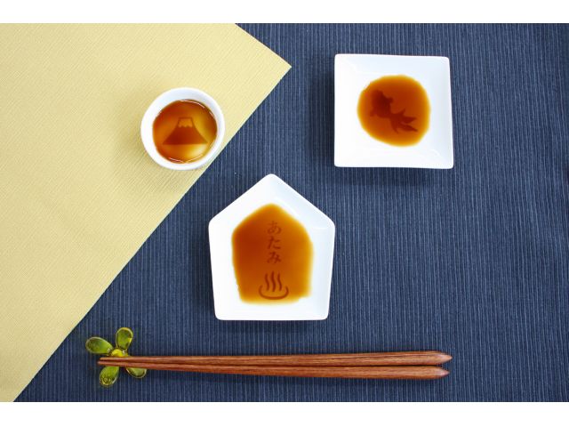 好きな小皿とシールを選ぶだけ♪