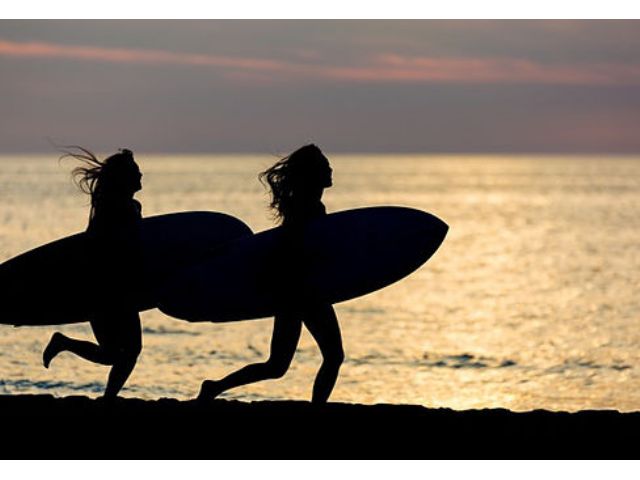 秋田でサーフィンデビューをしよう 初心者におすすめ 1回体験コース 優しく丁寧にレクチャーします Atomoon じゃらん遊び体験 秋田でサーフィンデビューをしよう 初心者におすすめ 1回体験コース 優しく丁寧にレクチャーします Atomoon じゃらん遊び体験