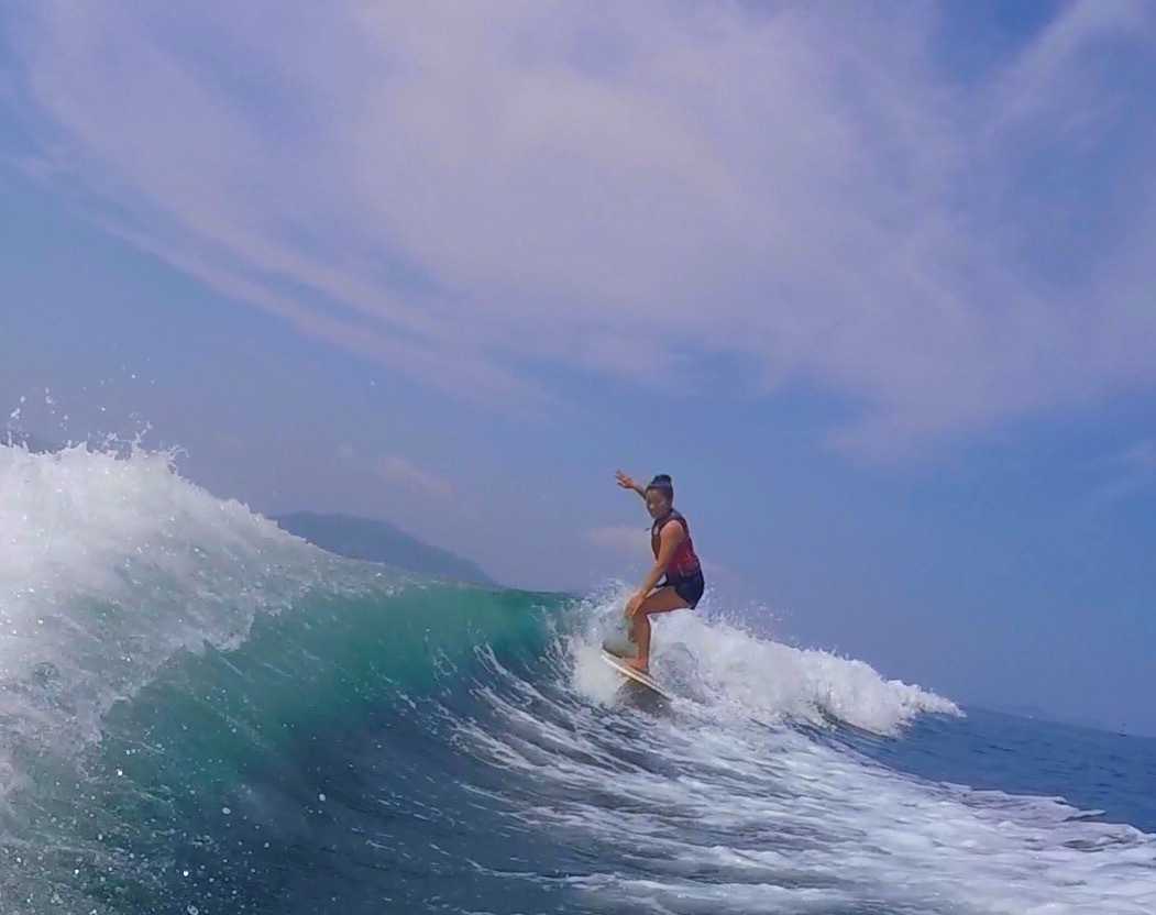 サーフィンに興味のある方、未経験の方でも夏を気軽に楽します♪