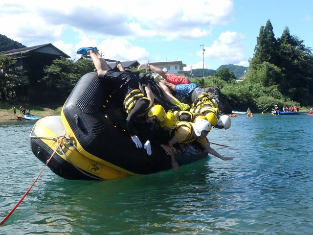シーパラダイス:「岐阜・郡上」【自然を思いっきり楽しめる☆】一日中遊べてお得で大満足!!◆ラフティング1DAYコース◆
