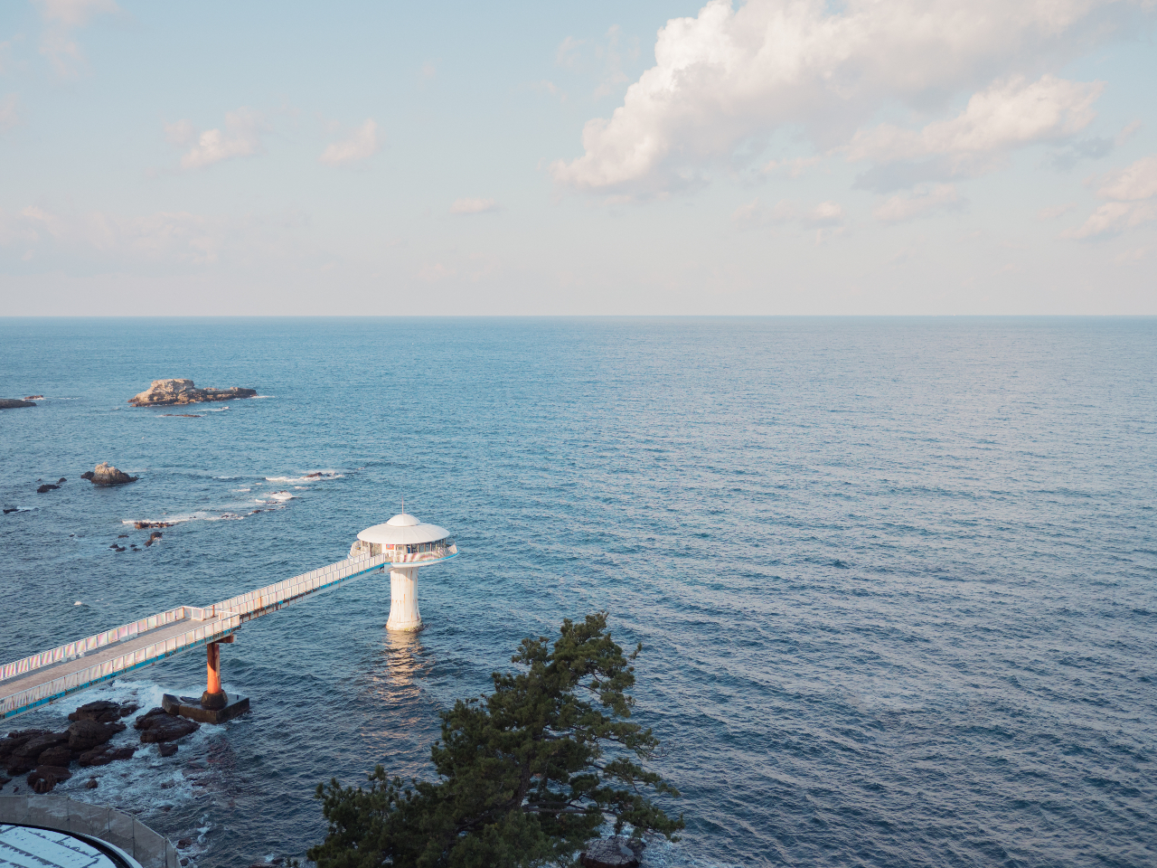 塔 展望 白浜 海中