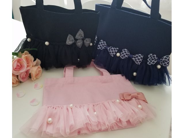 針も糸も使わないチュールが可愛いエレーナバッグです