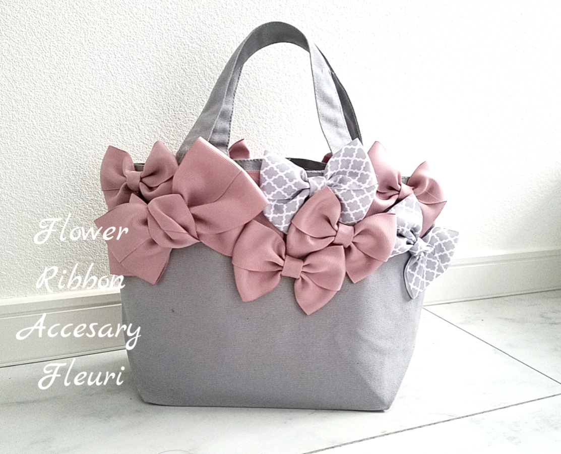 リボンの色やリボンの柄はお好きなものをお選びくださいね