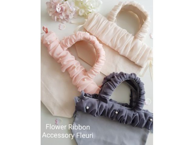 針も糸も使わず作れる簡単なバッグです