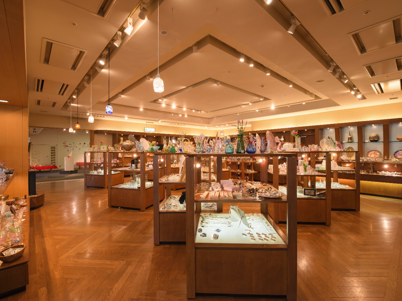 じゃらん限定】館内撮影OK！海とガラスと庭園のミュージアム/藤田喬平