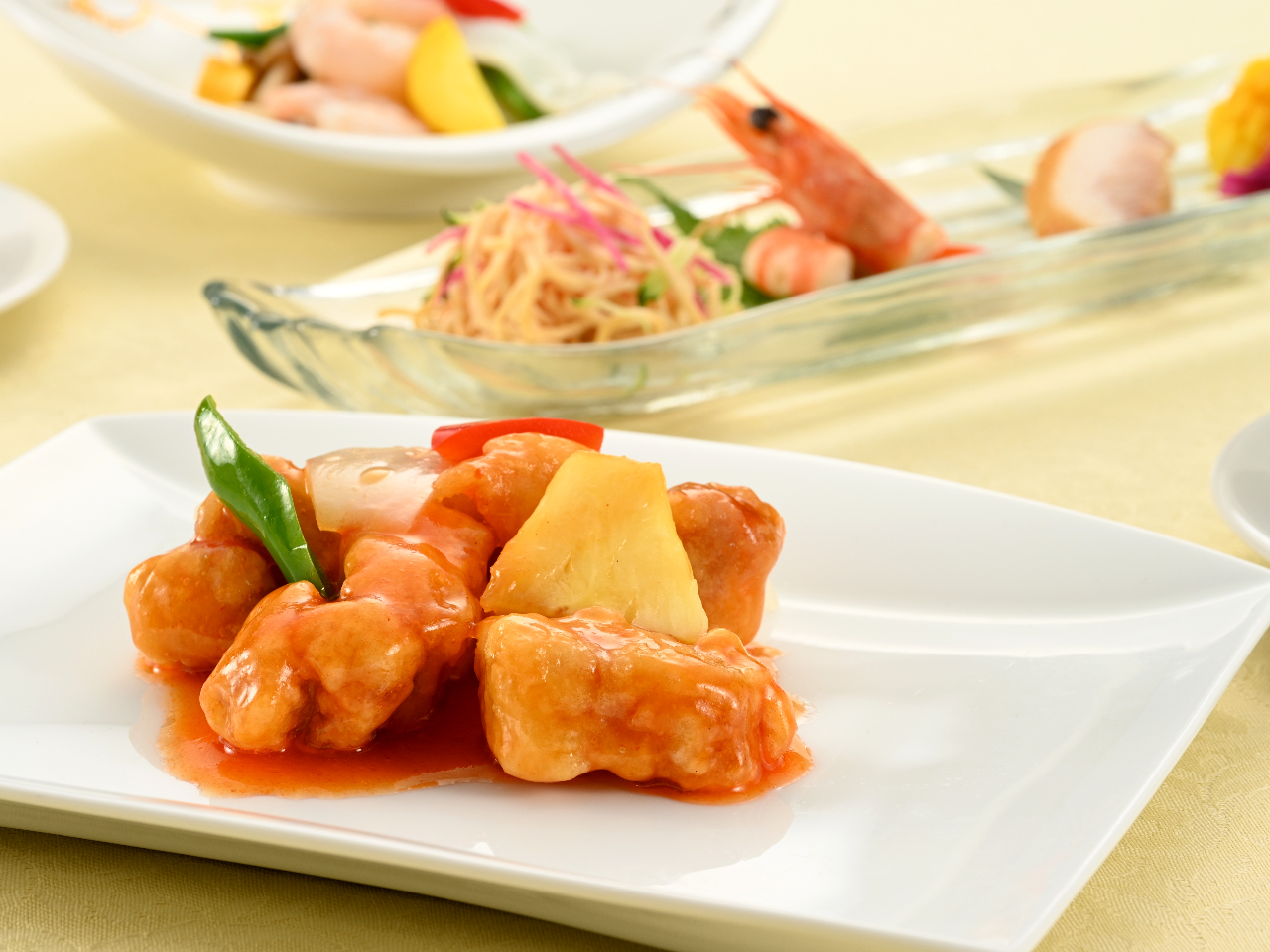 �y�����`�R�[�X�z�G�߂ɂ���ă��C���i�b�v���ւ��S6�i�̃R�[�X�B���ʐ^�̓C���[�W