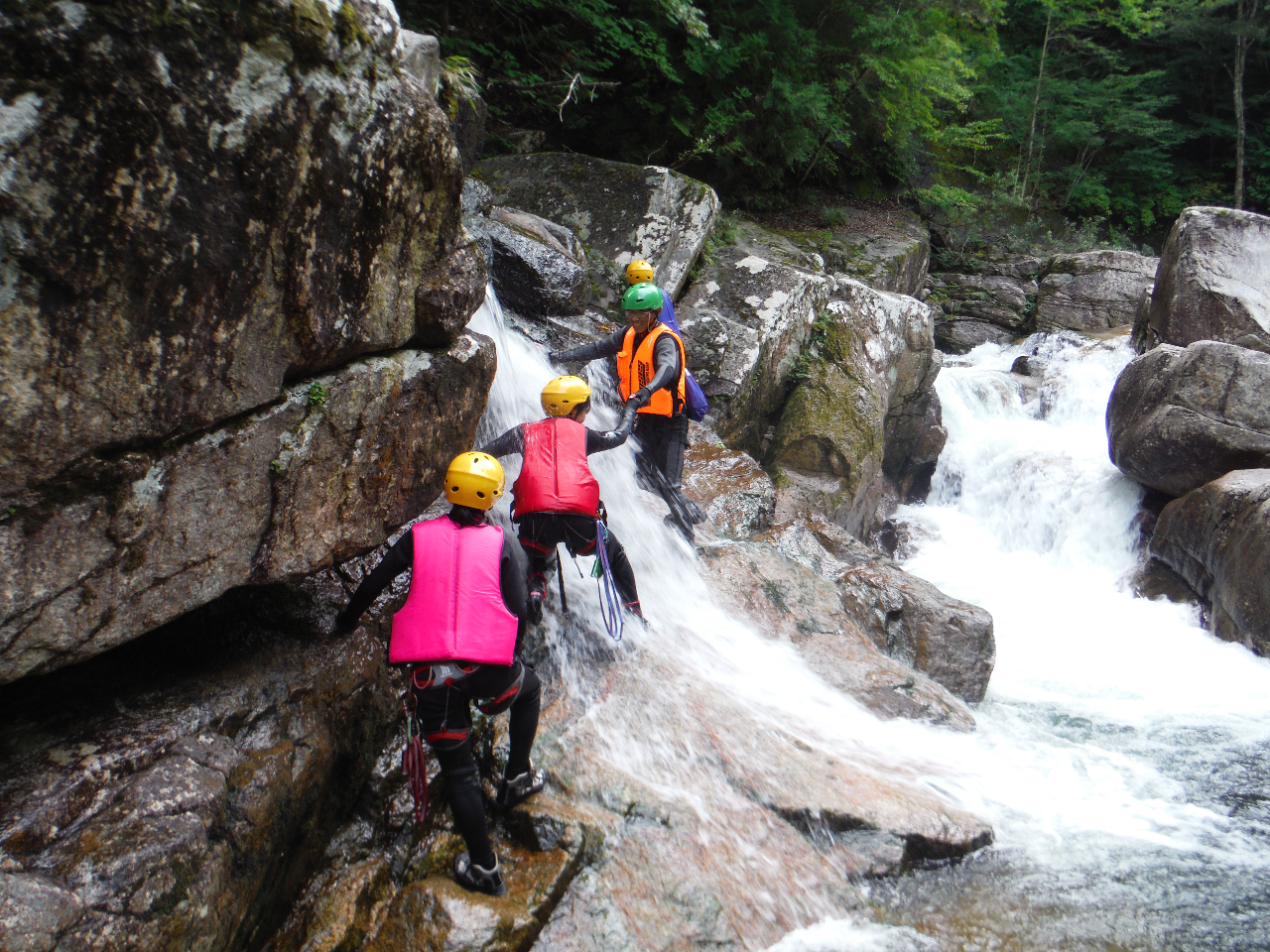 �������񂪑劈��I�݂�Ȃŋ��͂��ē��˔j��(^O^)�^