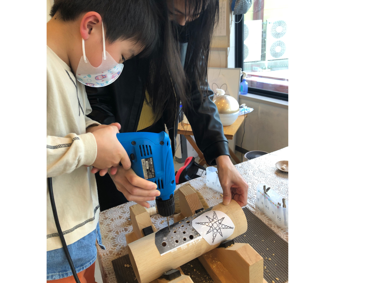 ͂͂ȂɂȂ̂ŁAqlł邱Ƃł܂