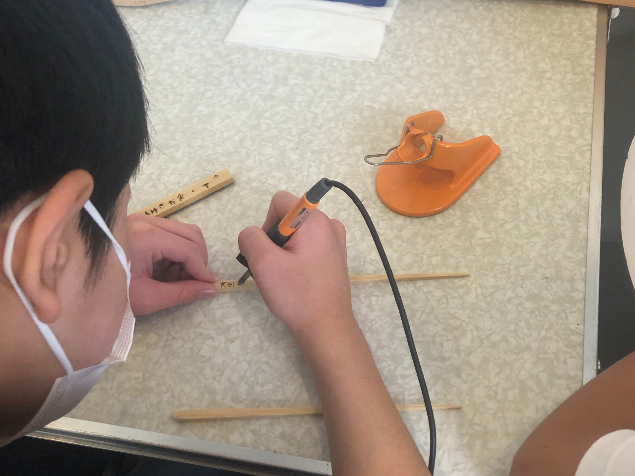 自分で名前や好きな言葉を入れることが出来ます