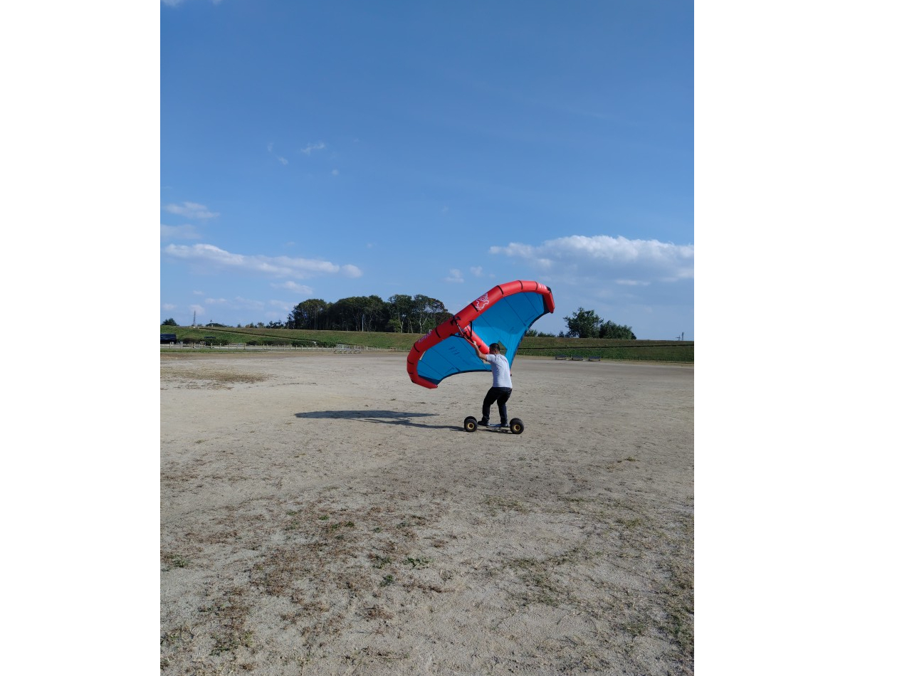 �O�����h�E�C���O�X�N�[��