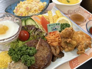 お子様ランチもございます。