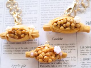 ツインテールわら納豆