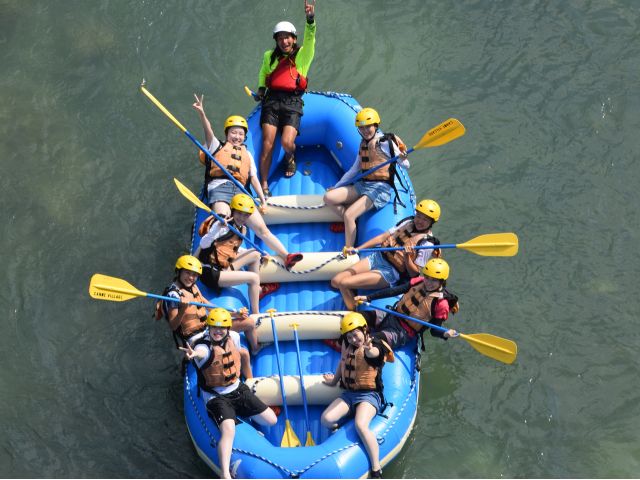 カヌーヴィレッジ長瀞:『学生グループ割引プラン』【埼玉・長瀞ラフティング】フォトジェニックな渓谷で川の旅へGo!*初心者・女性にもおすすめ*