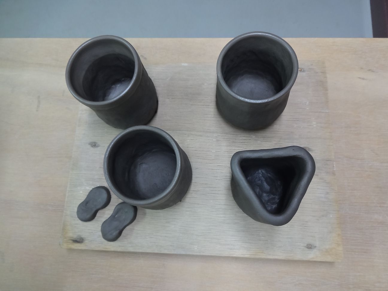 朝or昼start 大阪市なんばエリア 陶芸体験 手びねり体験でオリジナル作品を作ろう 大阪丸二陶材 じゃらん遊び体験 朝or昼start 大阪市なんばエリア 陶芸体験 手びねり体験でオリジナル作品を作ろう 大阪丸二陶材 じゃらん遊び体験