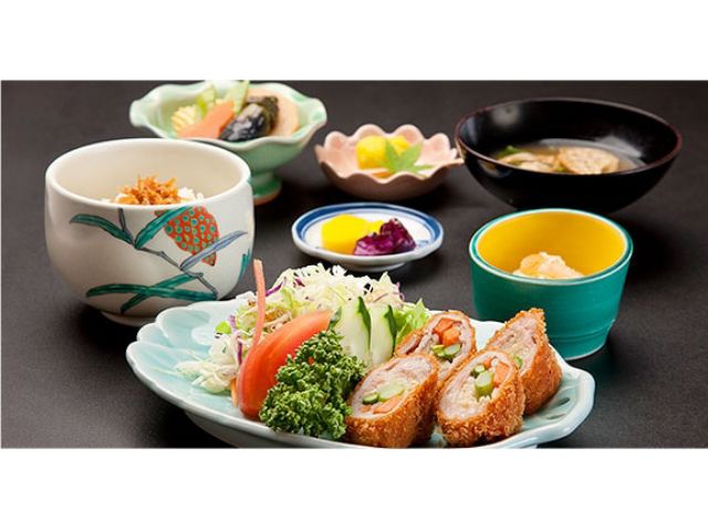 レストランさざなみ じゃらん限定 日替りランチ セット 瀬戸内海の目の前でゆっくり お食事前後の駐車場無料サービスもあり カップルやファミリーにおすすめ 尾道第一ホテル じゃらん遊び体験 レストランさざなみ じゃらん限定 日替りランチ セット 瀬戸内海の目の前でゆっくり お食事前後の駐車場無料サービスもあり カップルやファミリーにおすすめ 尾道第一ホテル じゃらん遊び体験