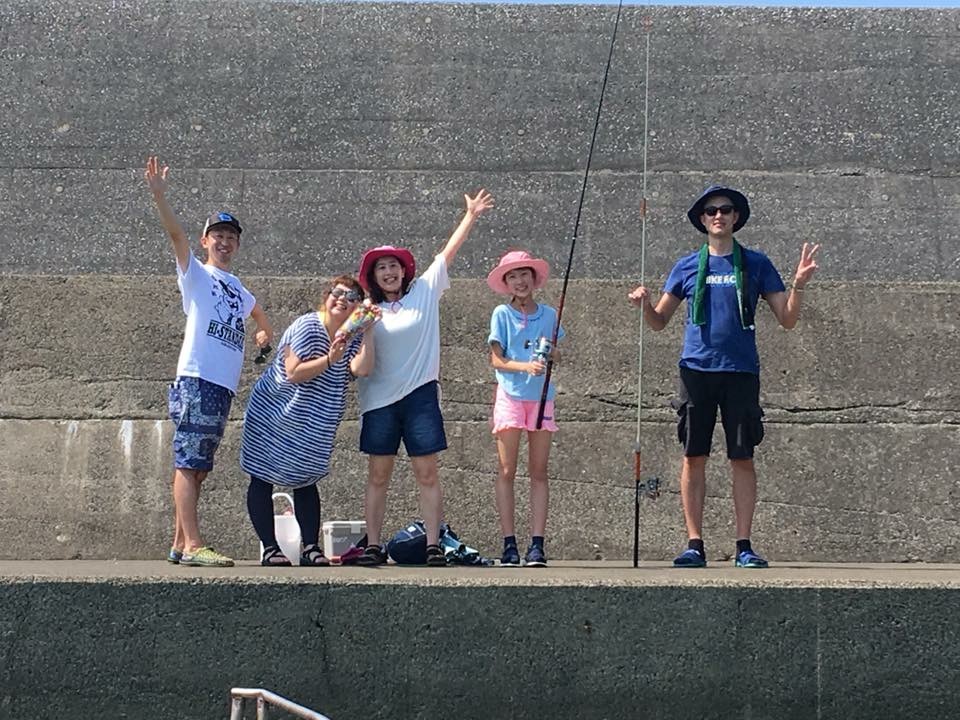 日本初の海中公園ちょい釣り体験レンタル竿で釣りデビュー