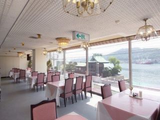 レストラン 住吉 人気ランチ 尾道名物穴子重 尾道に来たらこれ 名物の穴子重で心も身体も満腹 カップルやご夫婦にもおすすめ 尾道ロイヤルホテル じゃらん遊び体験